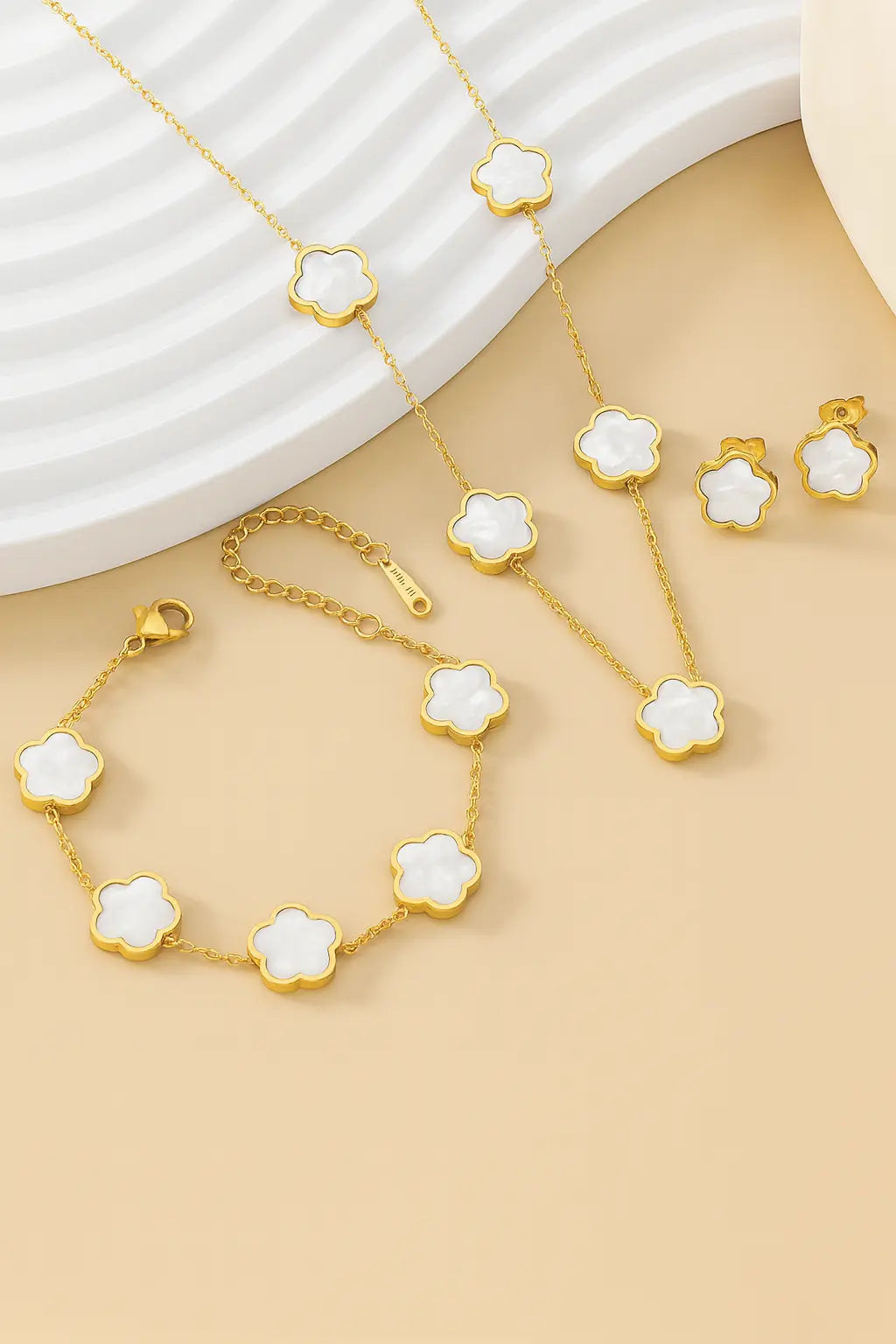 Parure en acier inoxydable – Fleur à 5 pétales UMII