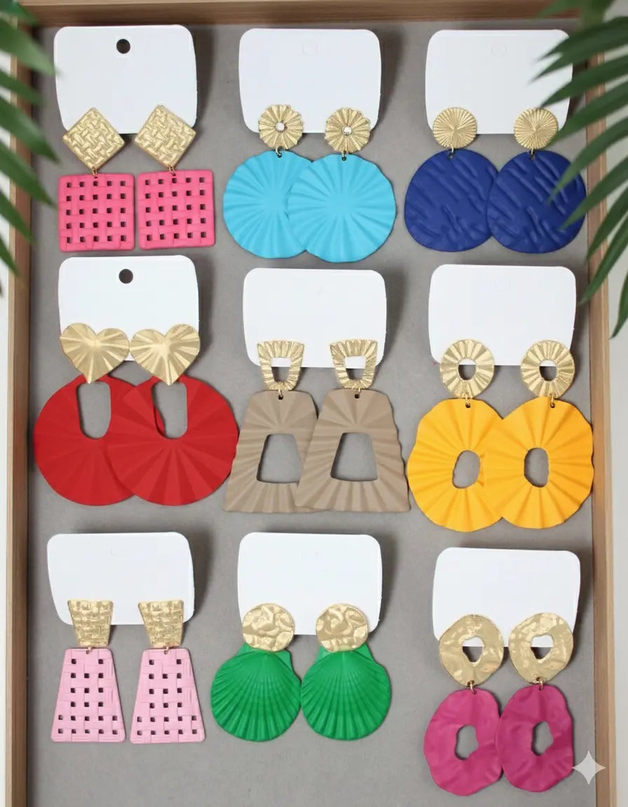 Lot de 9 paires de boucles d’oreilles géométriques colorées – Style tendance UMII