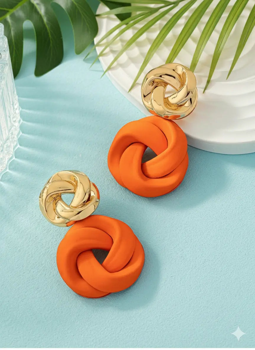 Boucles d’Oreilles Géométriques Bicolores – Style Moderne & Élégant UMII