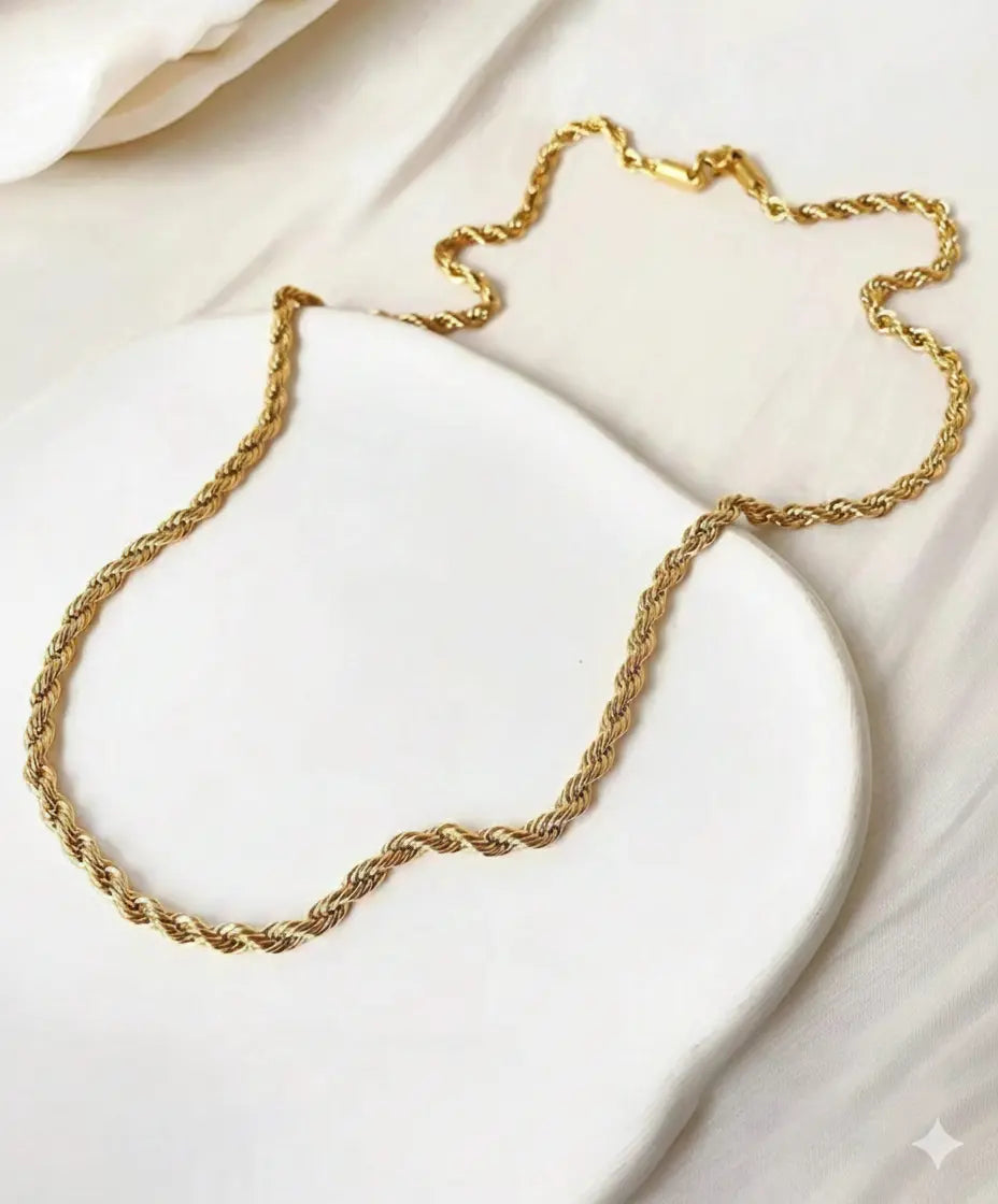 Collier Chaîne Torsadée Unisexe – Acier Inoxydable Plaqué Or UMII
