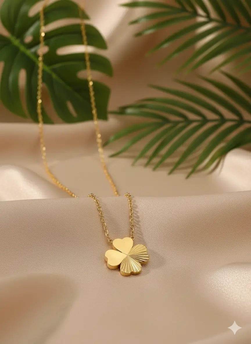 Parure Trèfle Porte-Bonheur – Acier Inoxydable Plaqué Or UMII